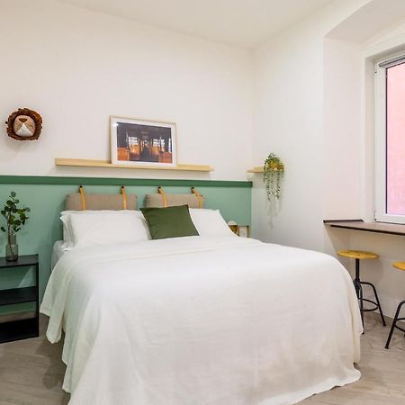 Lovely And Tiny Pied-A-Terre In The City Center Trieste Bagian luar foto