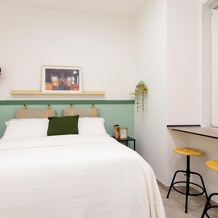 Lovely And Tiny Pied-A-Terre In The City Center Trieste Bagian luar foto